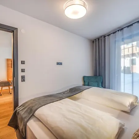 Kleiner Alpiner Boudoir In Der Residenz Silvretta Daire *