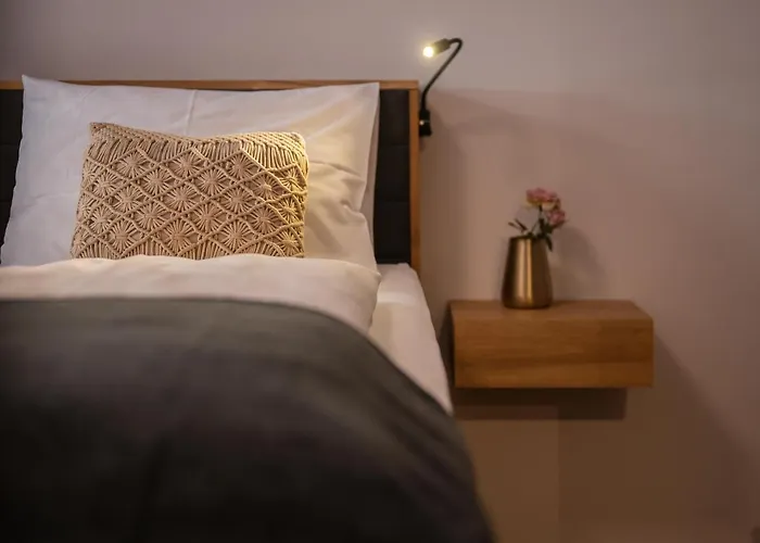 Kleiner Alpiner Boudoir In Der Residenz Silvretta Apartmán See